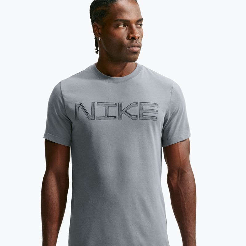Pánske tréningové tričko Nike Dri-FIT Training T-Shirt smoke grey/black 3