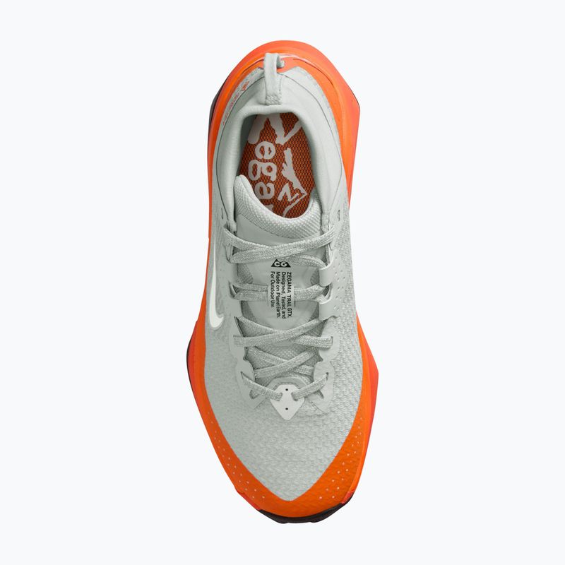 Pánske bežecké topánky Nike ACG Zegama Trail GORE-TEX light silver/safety orange/summit white 4