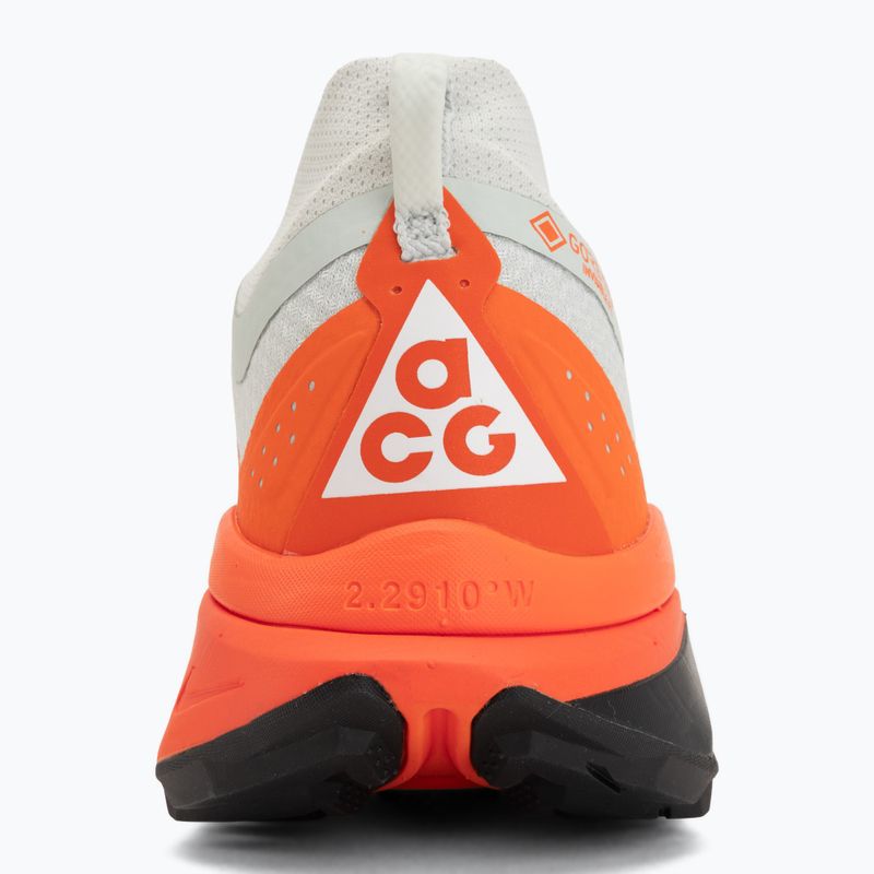 Pánske bežecké topánky Nike ACG Zegama Trail GORE-TEX light silver/safety orange/summit white 6