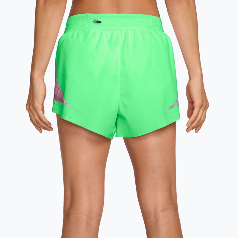 Dámske bežecké šortky Nike AeroSwift illusion green/black 2