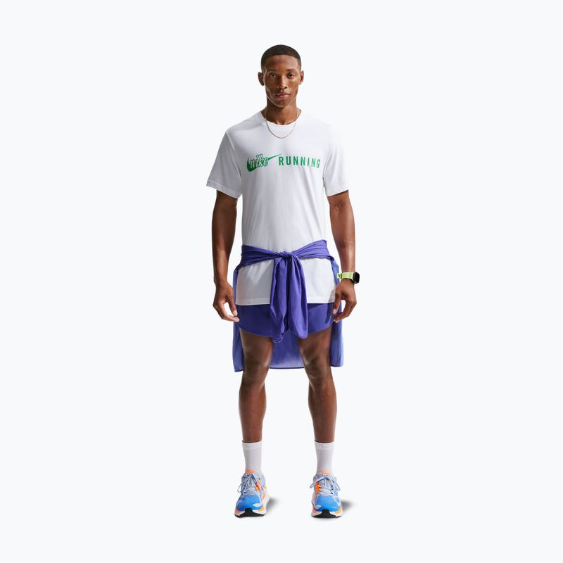 Pánske bežecké tričko Nike Dri-Fit Running T-Shirt white/green spark 2