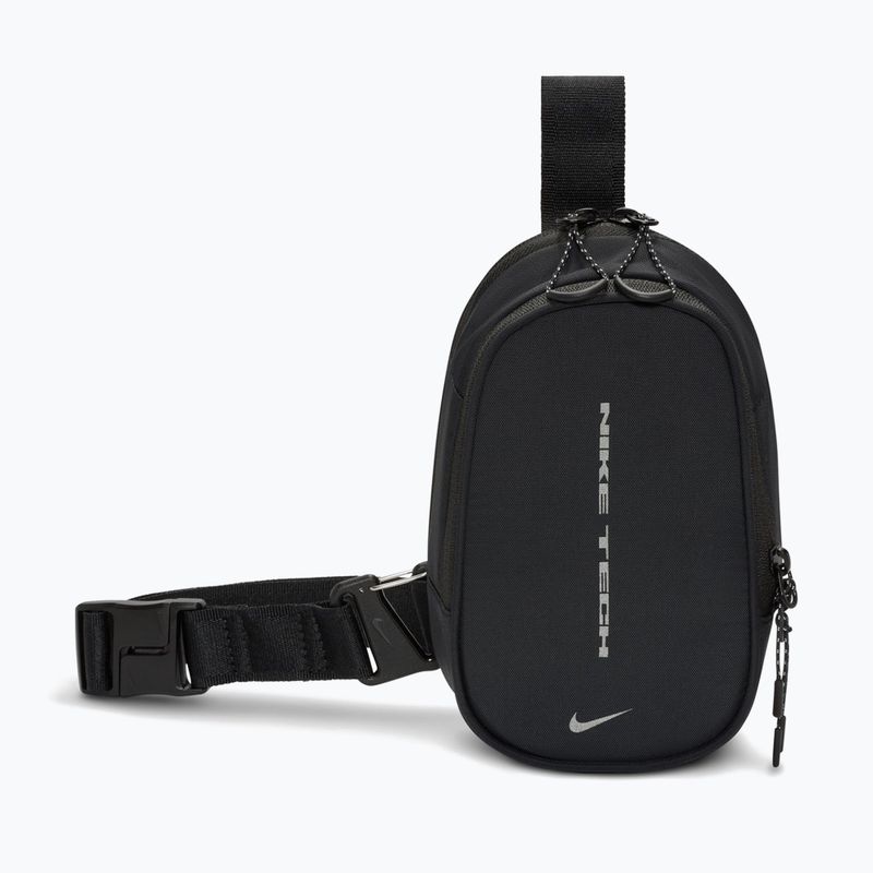 Ľadvinka Nike Tech Commute 1 l black/black/reflect silver 2