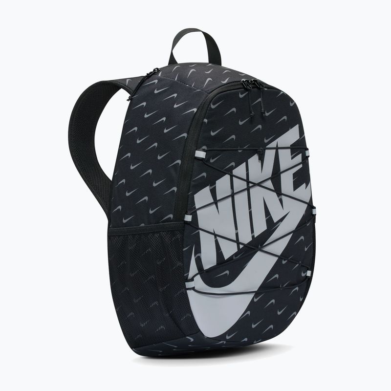 Mestský batoh Nike Heritage Sweep 25 l black/black/wolf grey 2