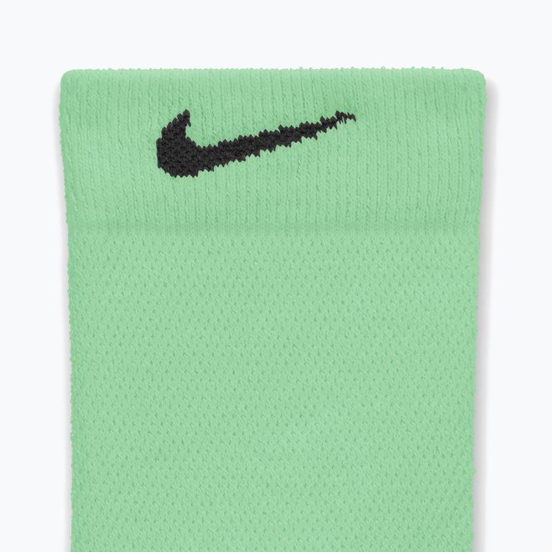 Ponožky Nike Run Midweight Micro Crew cucumber calm/black/black 4