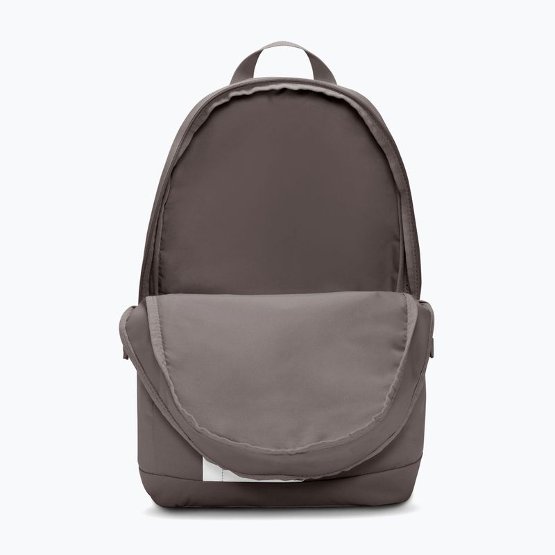 Mestský batoh Nike Elemental 21 l cave stone/cave stone/white 4