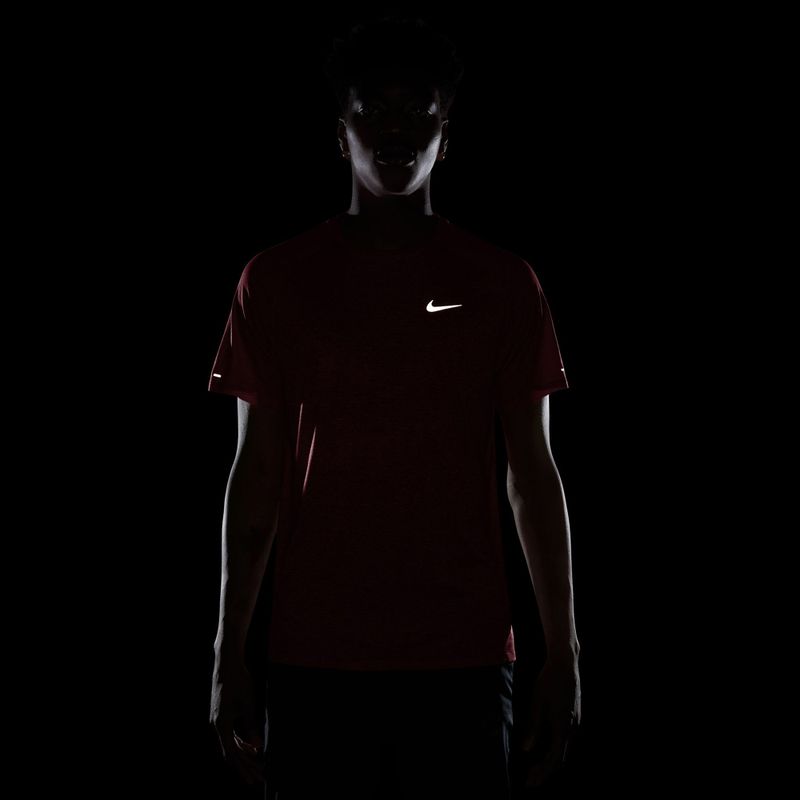 Pánske bežecké tričko Nike Stride tough red 6