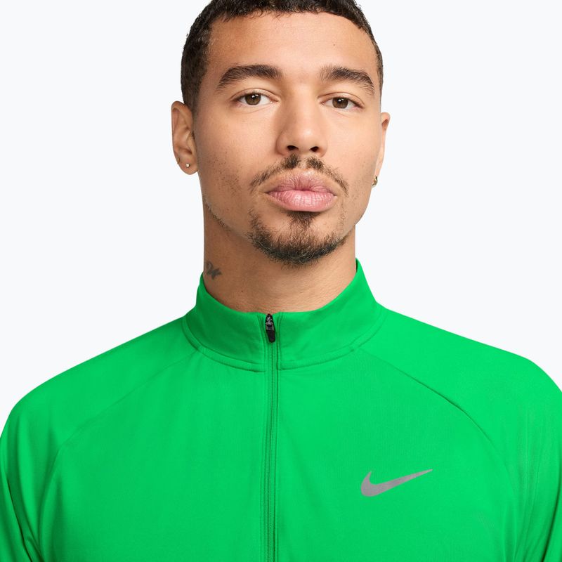 Pánska bežecká mikina Nike Stride 1/4 Zip Dri-Fit green spark 3