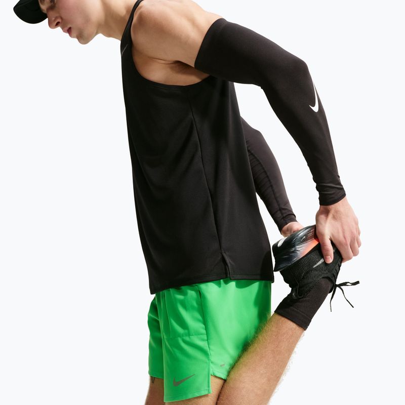 Pánske bežecké šortky Nike Stride Dri-Fit Brief-Lined 7" green spark 5