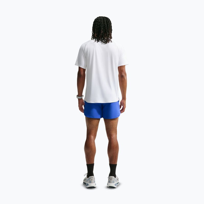 Pánske šortky Nike Stride Dri-Fit s podšívkou 5" hyper royal 3