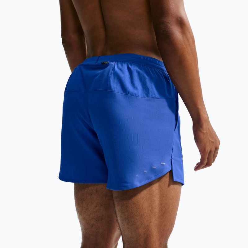 Pánske šortky Nike Stride Dri-Fit s podšívkou 5" hyper royal 6