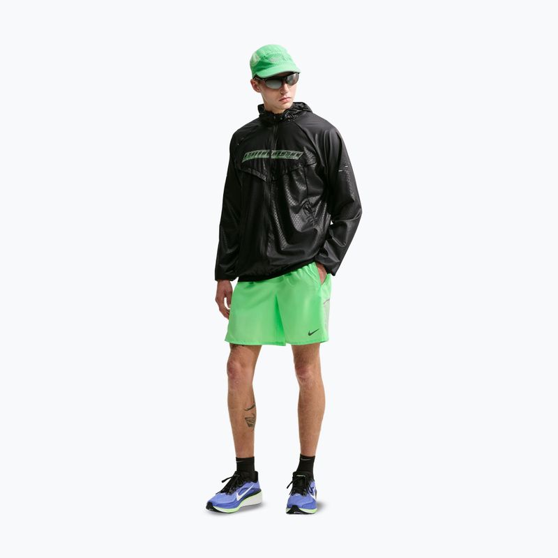Pánske bežecké šortky Nike Miler illusion green 2