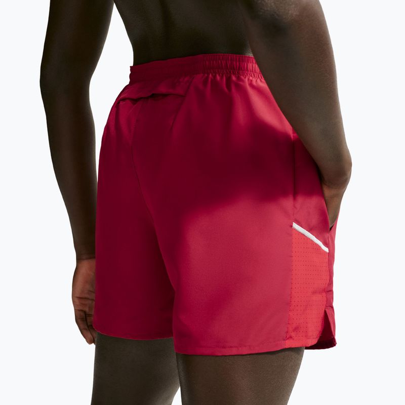 Pánske bežecké šortky Nike Miler tough red/sport red 6