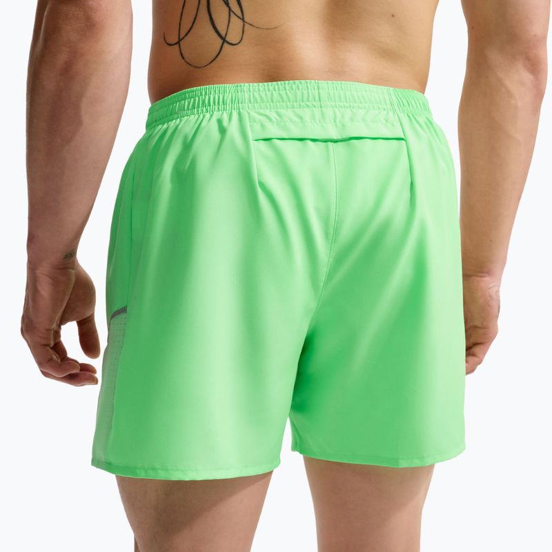 Pánske bežecké šortky Nike Miler illusion green 6