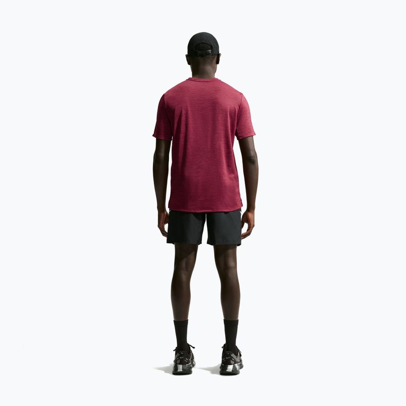 Pánske bežecké tričko Nike Miler Dri-Fit UV tough red/mystic dates 3