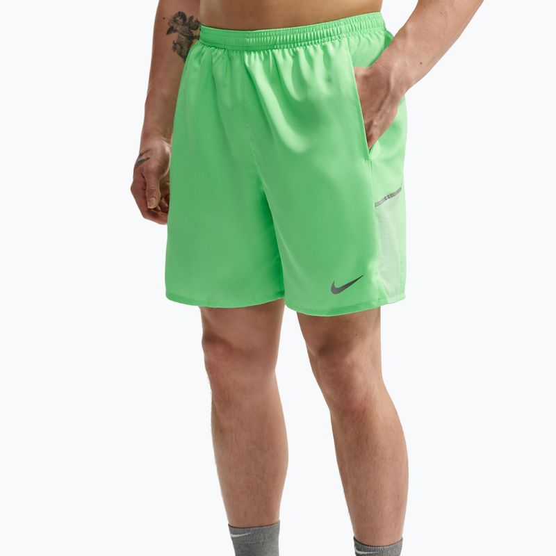 Pánske bežecké šortky Nike Miler illusion green 5