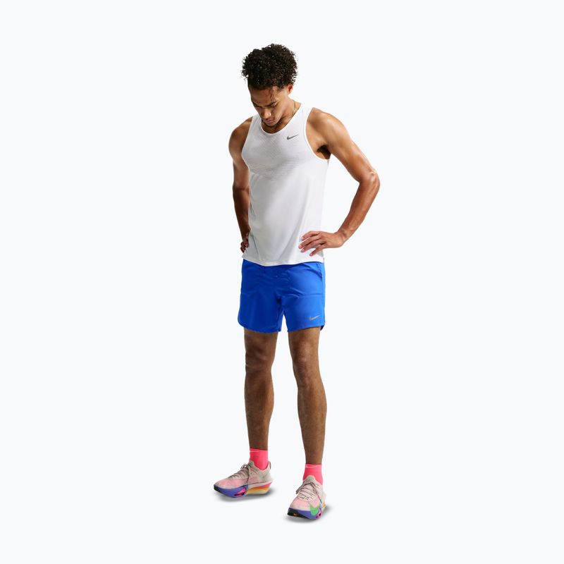 Pánske bežecké šortky Nike Stride Dri-Fit 2in1 7" hyper royal 2