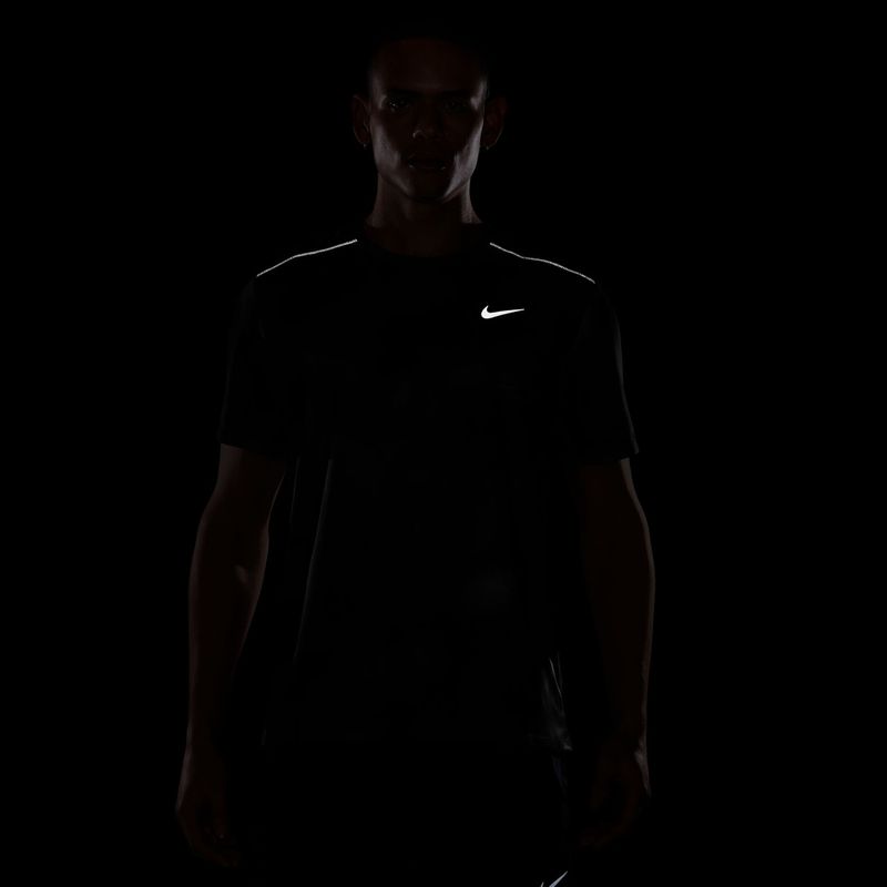 Pánske bežecké tričko Nike Miler black 4