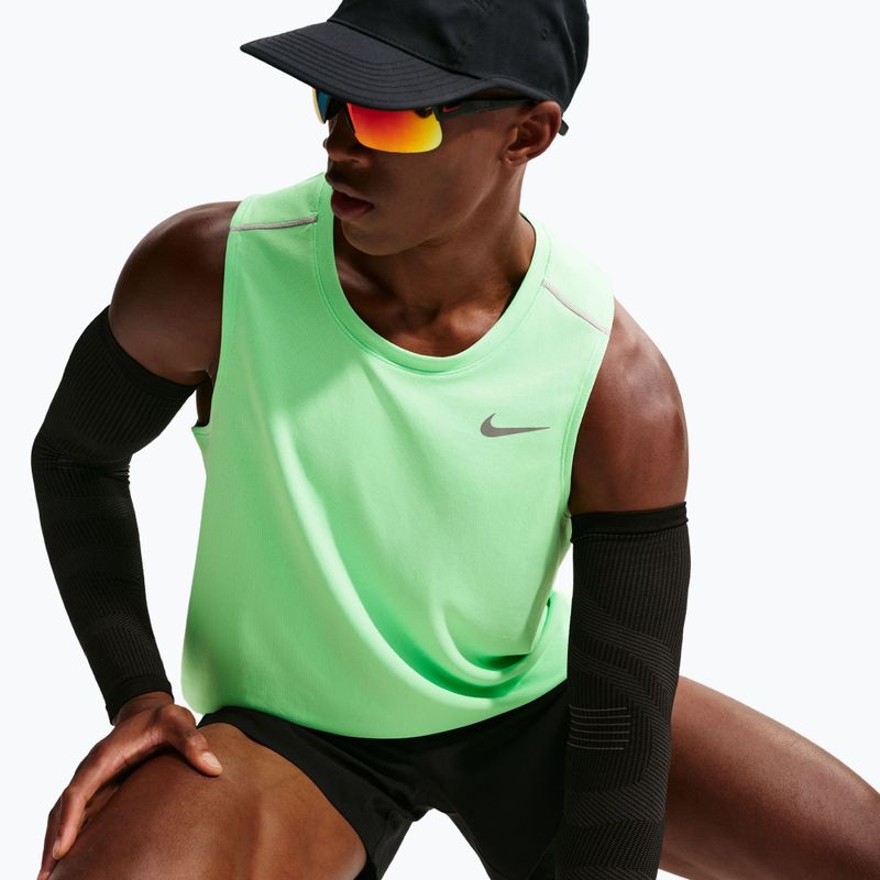 Pánske bežecké tričko Nike Miler illusion green 5