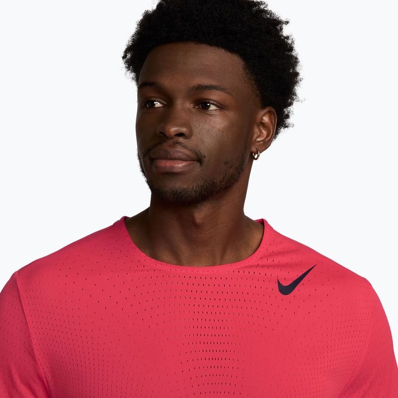 Pánske bežecké tričko Nike AeroSwift fusion red/black 3