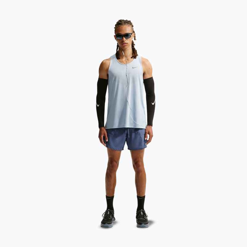 Pánske bežecké šortky Nike Stride Dri-Fit 2in1 7" diffused blue 2