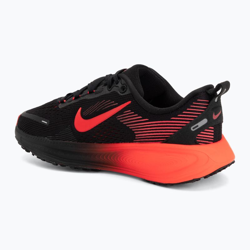 Detské bežecké topánky Nike Vomero 18 black/university red/bright crimson 3