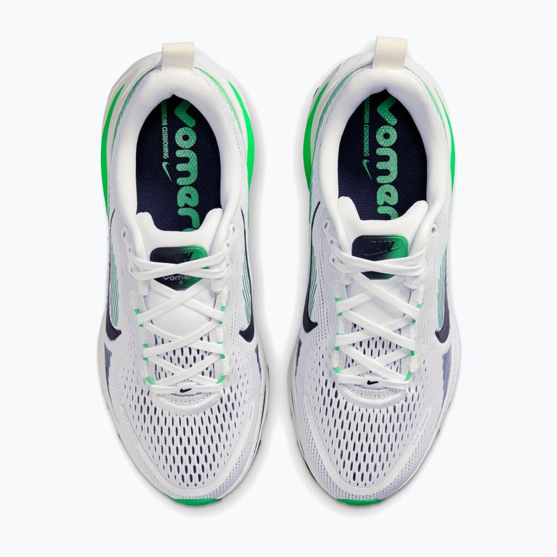 Detské bežecké topánky Nike Vomero 18 white/green spark/midnight navy 4