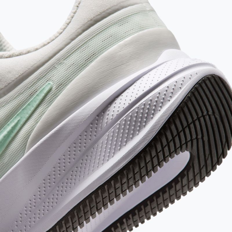 Detské bežecké topánky Nike Star Runner 5 summit white/black/arctic green 6