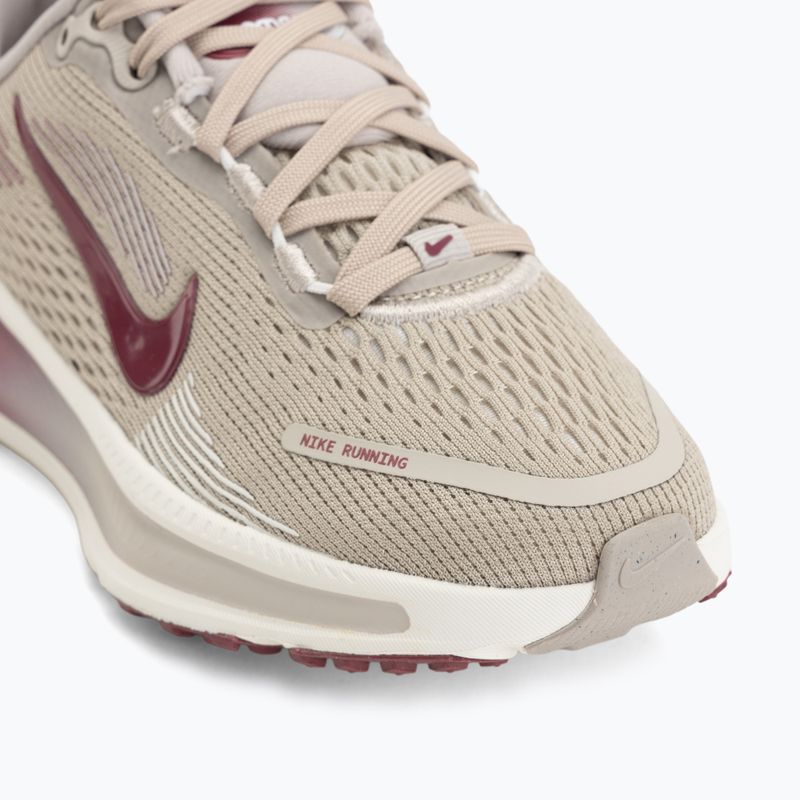 Detské bežecké topánky Nike Vomero 18 cream ii/sail/pink smoke 7