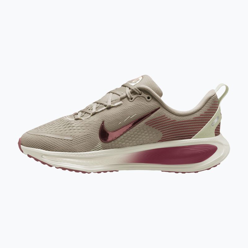 Detské bežecké topánky Nike Vomero 18 cream ii/sail/pink smoke 2