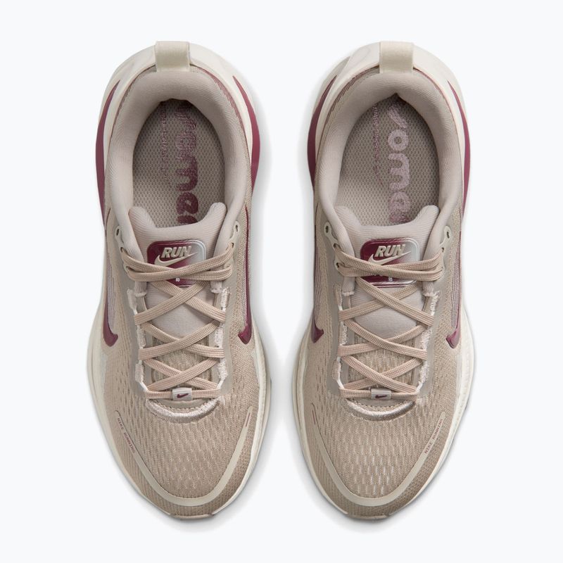 Detské bežecké topánky Nike Vomero 18 cream ii/sail/pink smoke 4