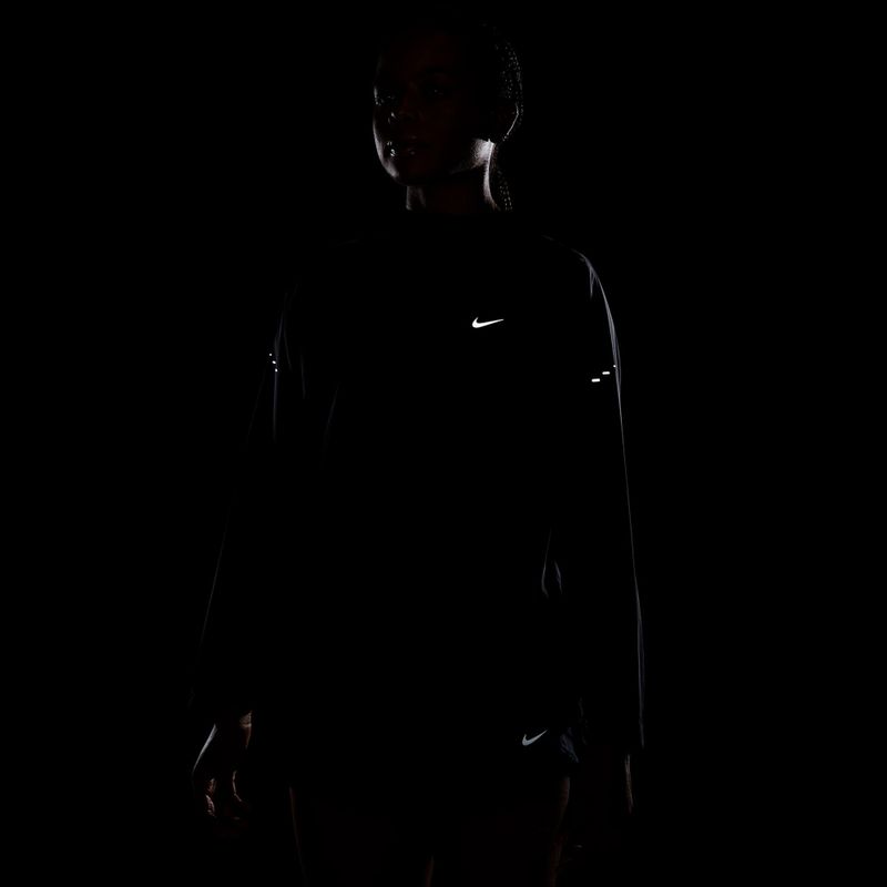 Dámska bežecká bunda Nike Swift black 10