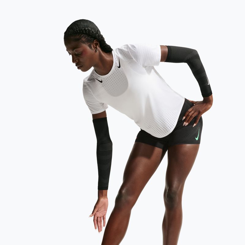 Dámske bežecké tričko Nike AeroSwift white/black 4