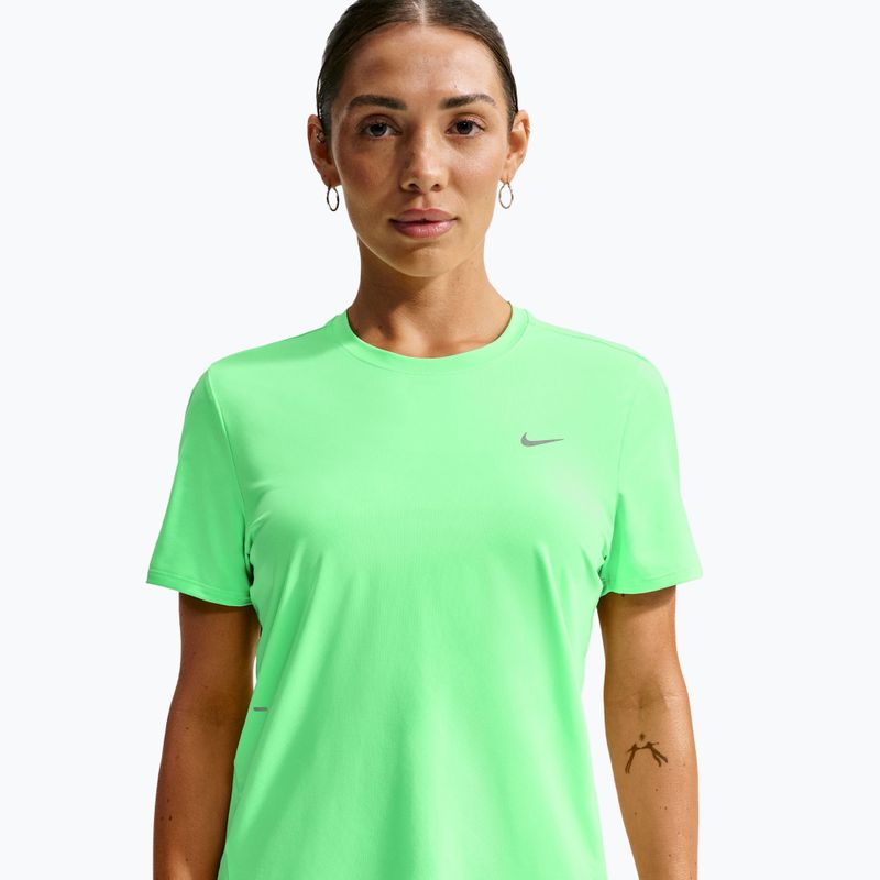 Dámske bežecké tričko Nike Swift Dri-Fit illusion green 4