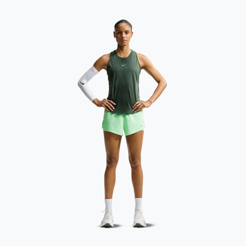 Dámske bežecké tričko Nike Swift Aero-FIT Tank Top black/light green spark 2