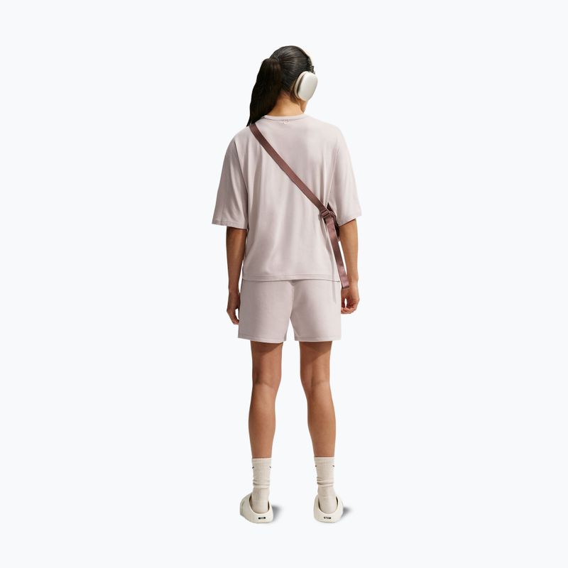 Dámske tréningové tričko Nike 24.7 ImpossiblySoft Light cream Ii/college grey 2