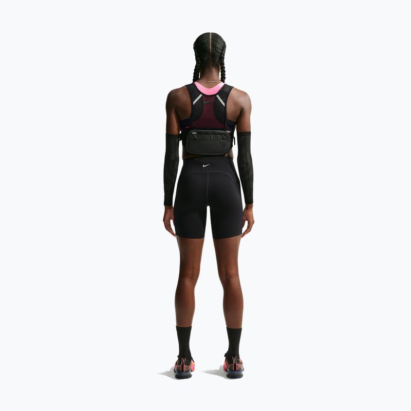 Dámske bežecké šortky Nike Swift black 3