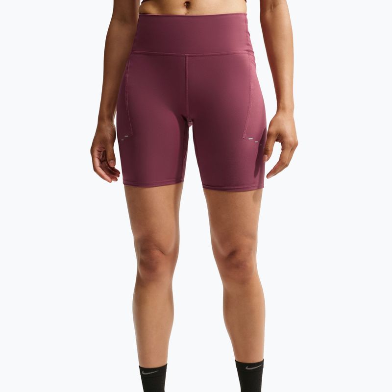 Dámske bežecké šortky Nike Swift pink smoke 4