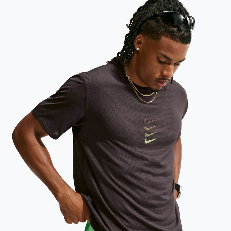 Pánske bežecké tričko Nike Dri-Fit Running Top tar 4
