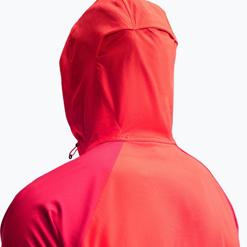 Pánska bežecká bunda Nike Impossibly Light Windrunner black/light crimson/tough red 7