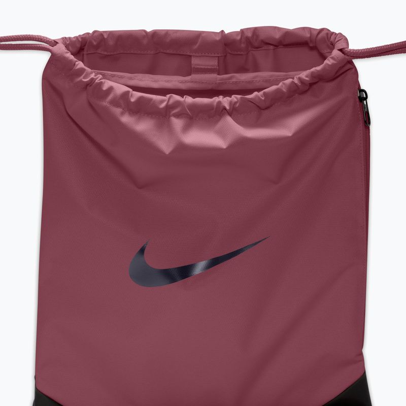 Vak Nike Brasilia 18 l pink smoke/black/gridiron 3