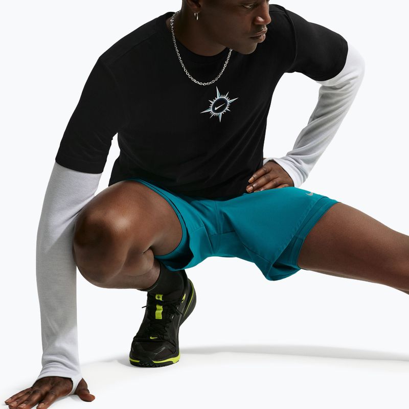 Pánske bežecké tričko Nike Dri-Fit Graphic black/action grape 6
