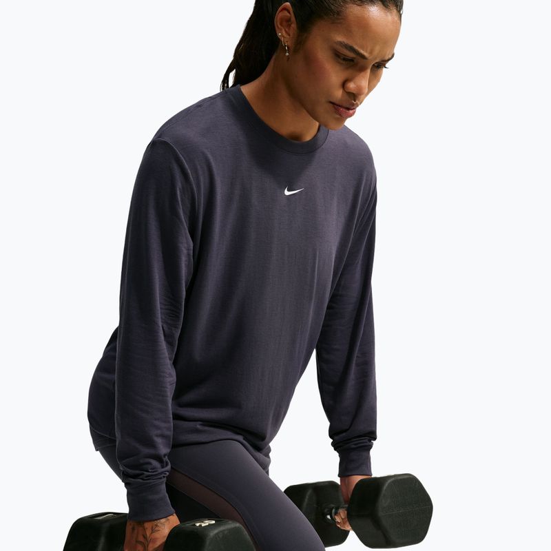 Dámske tréningové tričko longsleeve Nike One Relaxed Dri-Fit gridiron/white 5