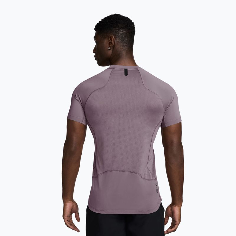 Pánske tréningové tričko Nike Pro Training Dri-Fit purple smoke/light violet ore/vivid purple 2