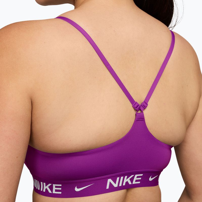 Dámska fitness podprsenka Nike Dri-Fit Indy Light Support vivid purple 3