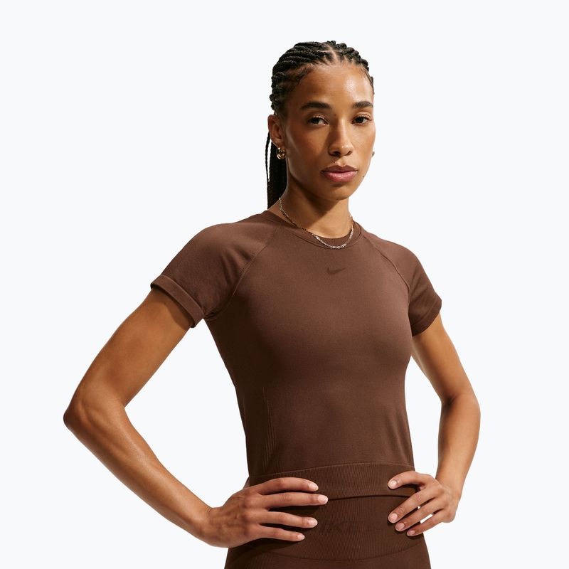 Dámske tréningové tričko Nike Pro Seamless Dri-Fit SS cacao wow 4