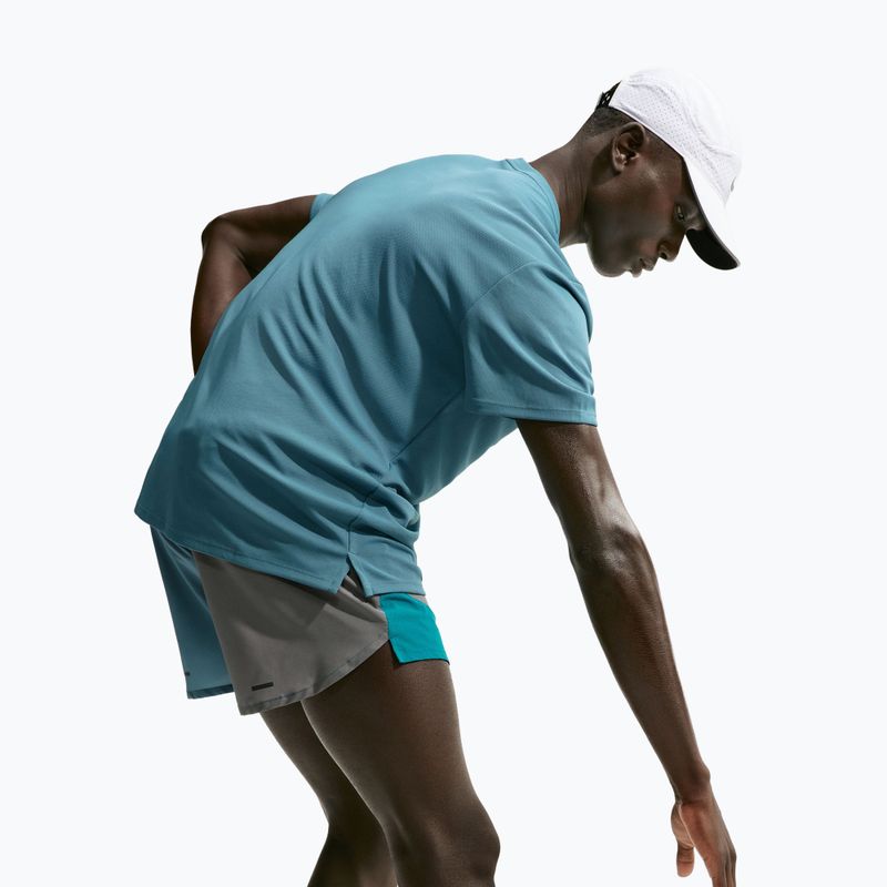 Pánske bežecké tričko Nike Miler Dri-Fit UV smokey blue 6