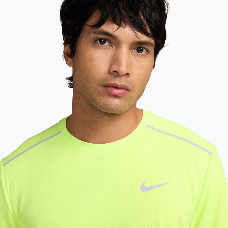 Pánske bežecké tričko Nike Miler Dri-Fit UV light lemon twist 3