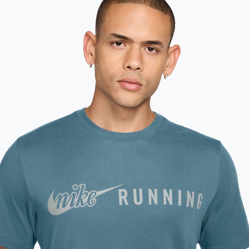 Pánske bežecké tričko Nike Dri-Fit Running T-Shirt smokey blue 3