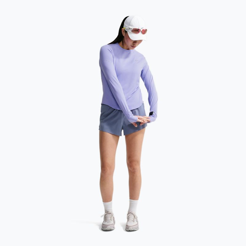 Dámske bežecké tričko longsleeve Nike Swift Dri-FIT UV LS purple pulse 2