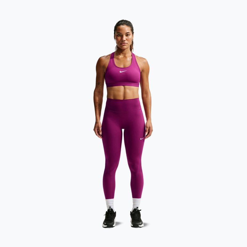 Dámska fitness podprsenka Nike Swoosh Medium Support true berry/white 2